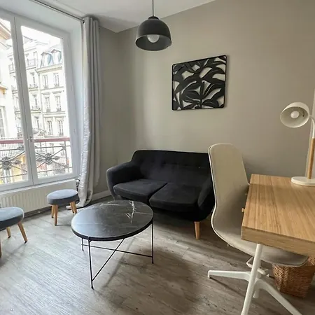 Flexliving - Beautiful 2-room - Chaussée D'antin - 09